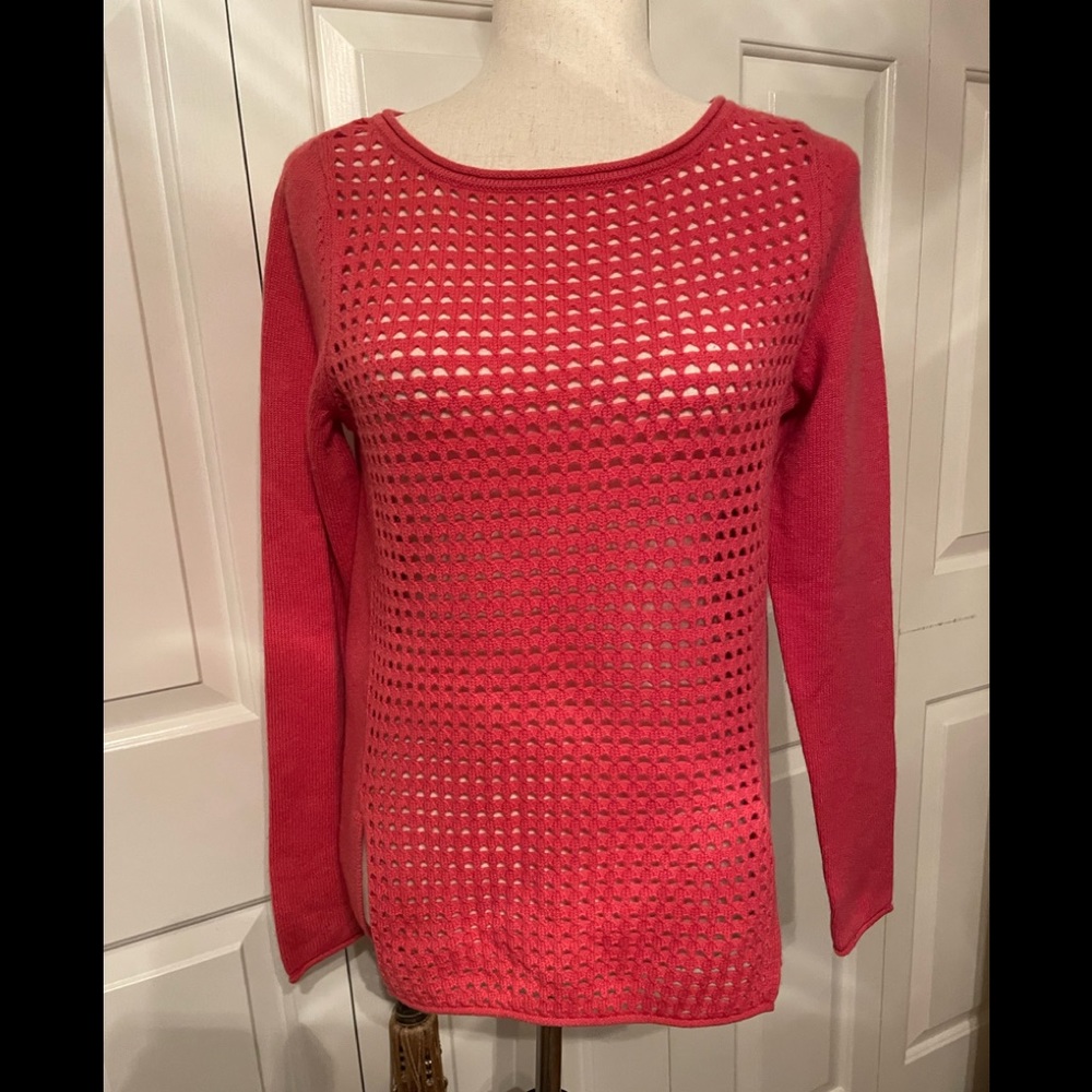 Elie Tahari cashmere blend sweater